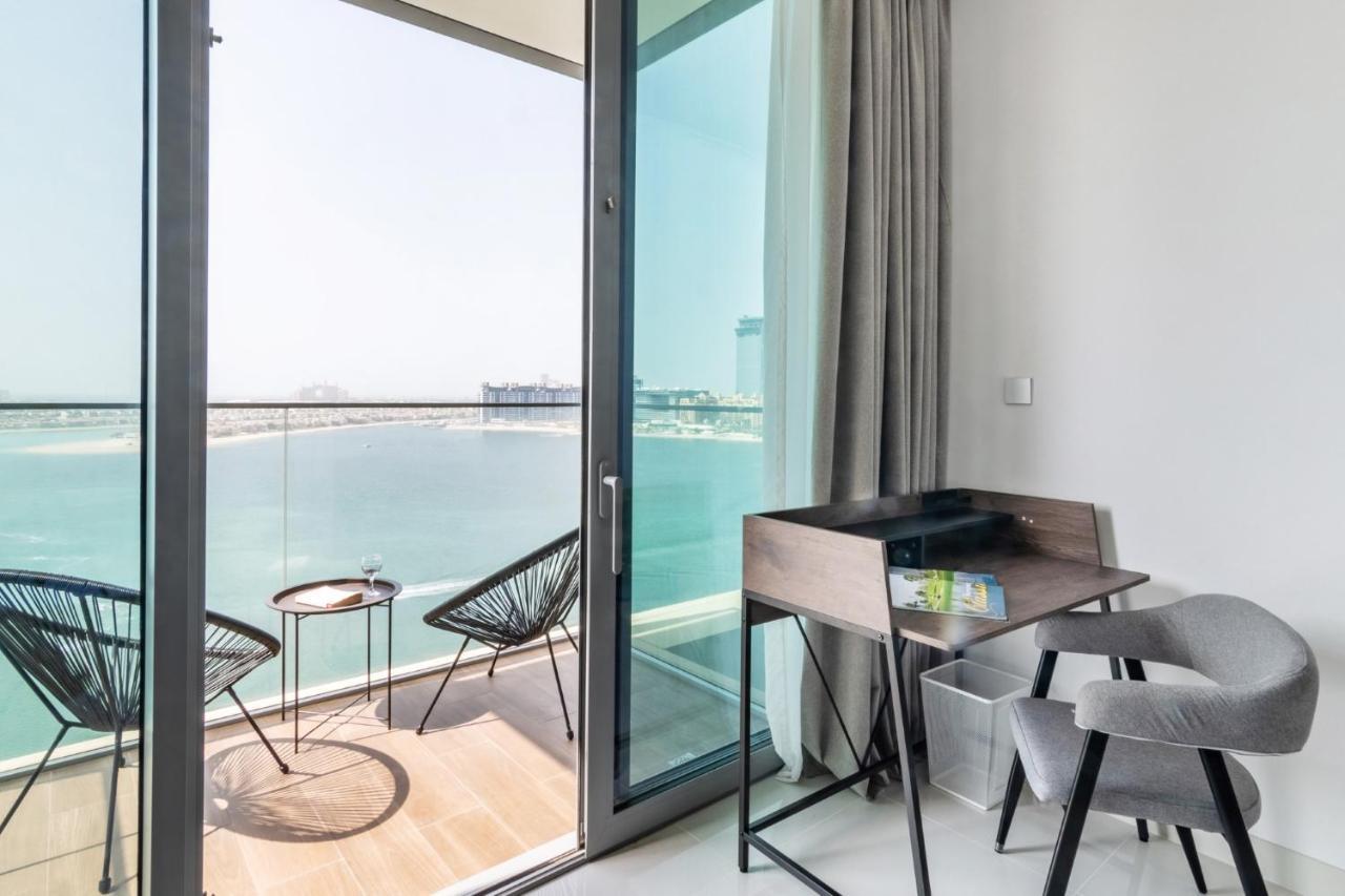 Sea View 2-bedroom - Isle Apartment Dubai